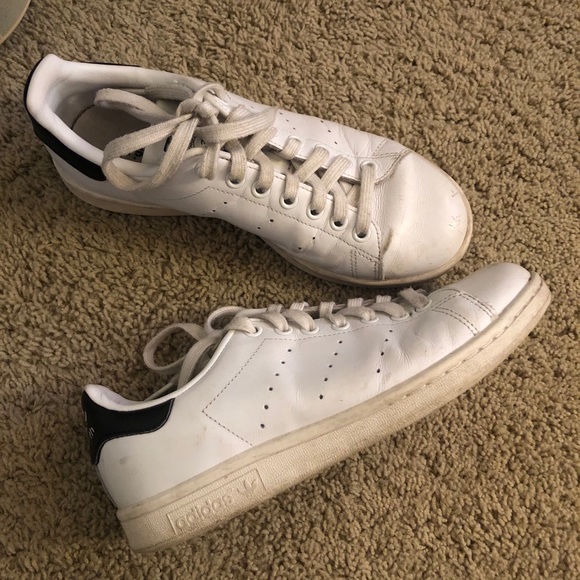 Adidas Stan Smith Lace-Up Sneaker - Picture 4 of 6